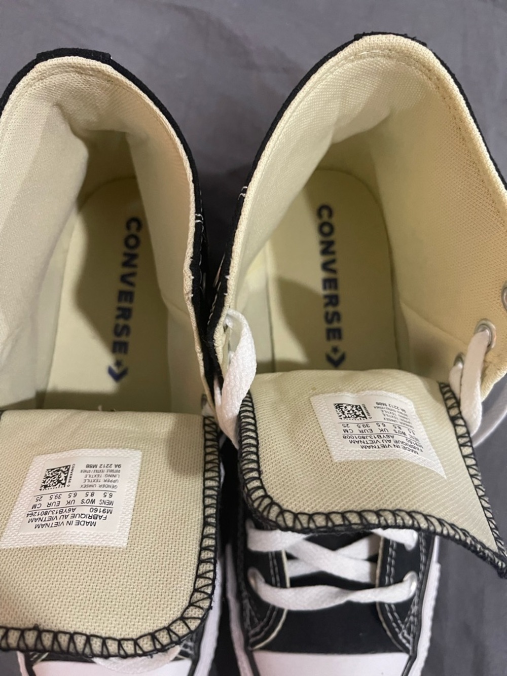 High-Top Canvas Sneakers in Black with White Accents - Picture 6 of 9